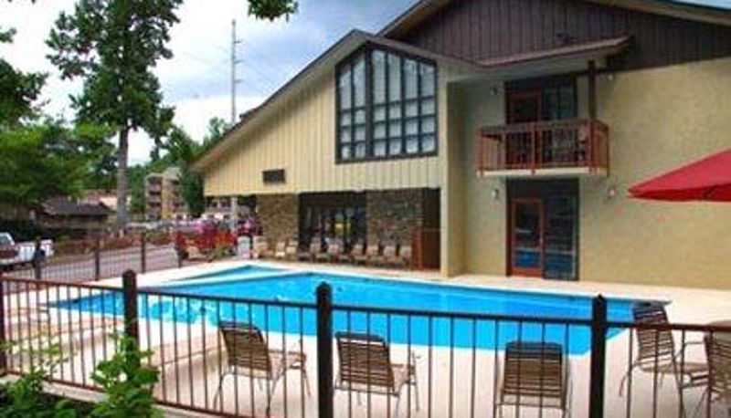 Zwembad - Mountain House Motor Inn Downtown