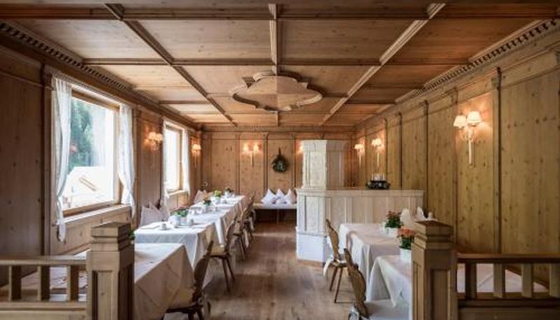 Info - Hotel Aaritz