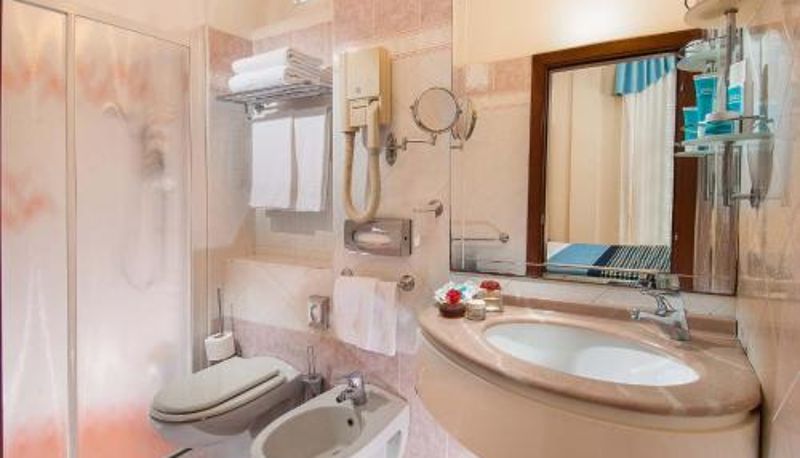 Chambre triple - Hotel Helios