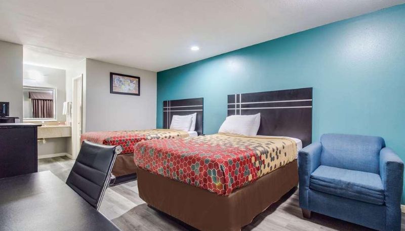 Quadruple room - Econo Lodge