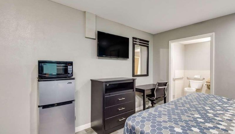 Standard room (double) - Econo Lodge