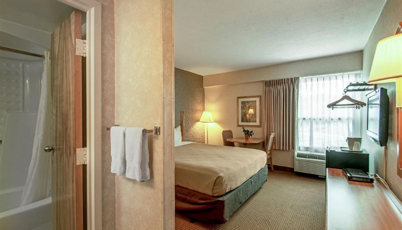 Chambre - Econo Lodge Metro