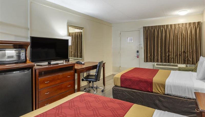 Camera - Econo Lodge Charlottesville North - University Area