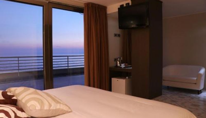 Room - Hotel Ancora