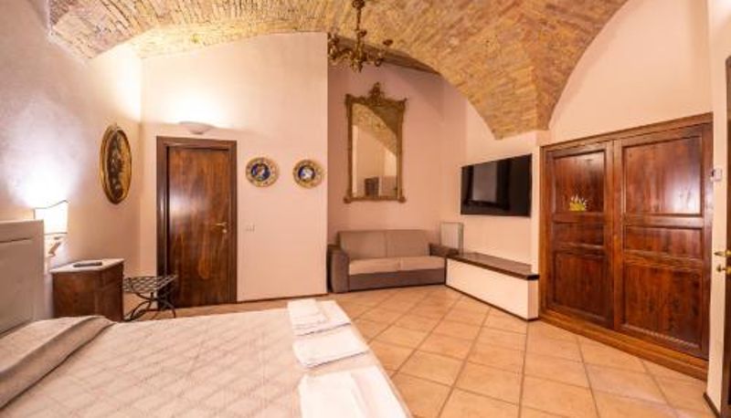 Kamer - HOTEL TREVI Palazzo Natalini