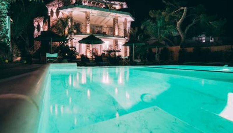 Zewnętrzna część hotelu - Aquamarina Pintadera Rossa & SPA