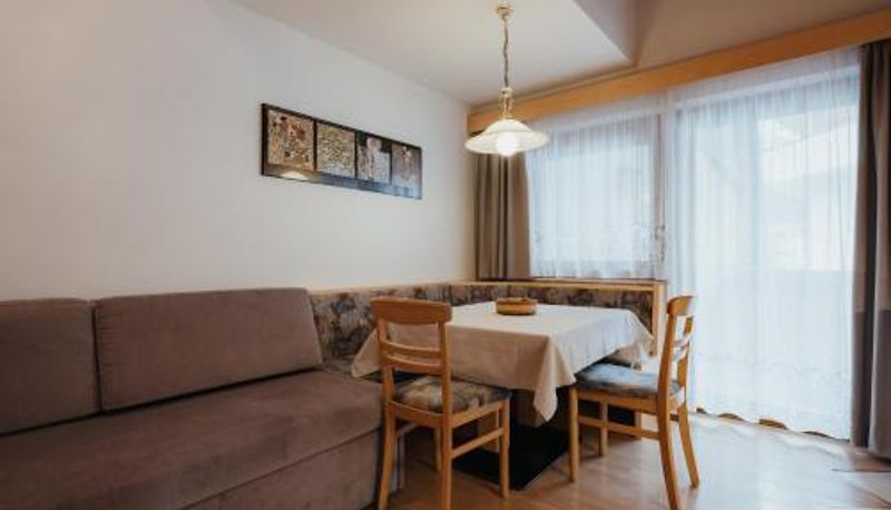 Standardzimmer - Residence Chalet Pinis