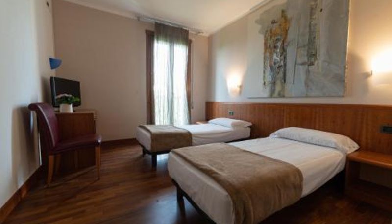 Chambre - HOTEL QUERINI Essential Business Hotel Sandrigo