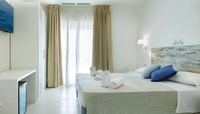 Info - Mercury Beach Hotel