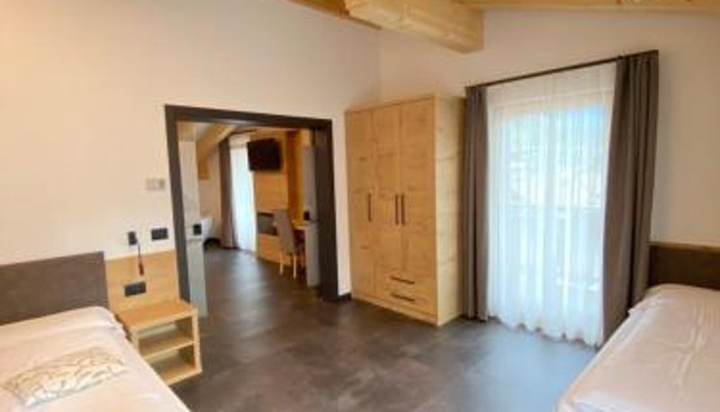Camera - Hotel Chalet Alaska