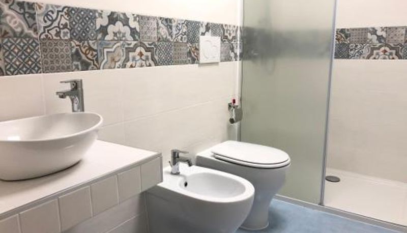 Bilgi - Hotel Bahamas - 100 mt dal Porto
