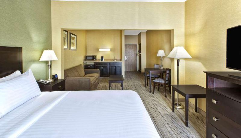 Habitación - Country Inn & Suites by Radisson Benton Harbor-St. Joseph MI