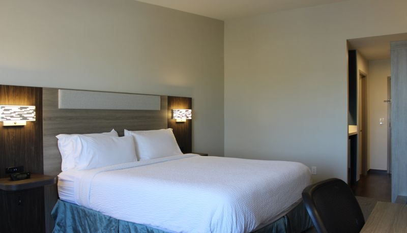 Camera - Holiday Inn Express BAKERSFIELD by IHG
