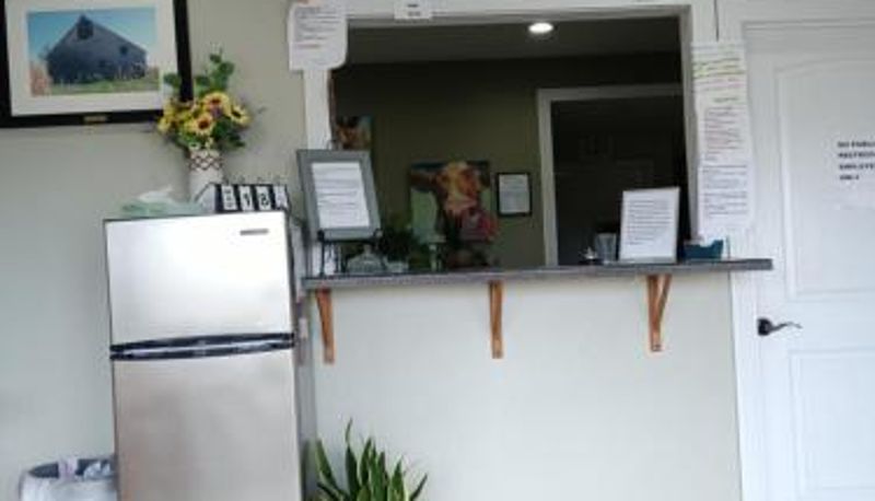 Küche - HiWay Inn Express