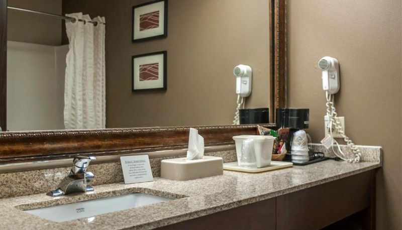 Camera - Quality Inn & Suites near St. Louis and I-255