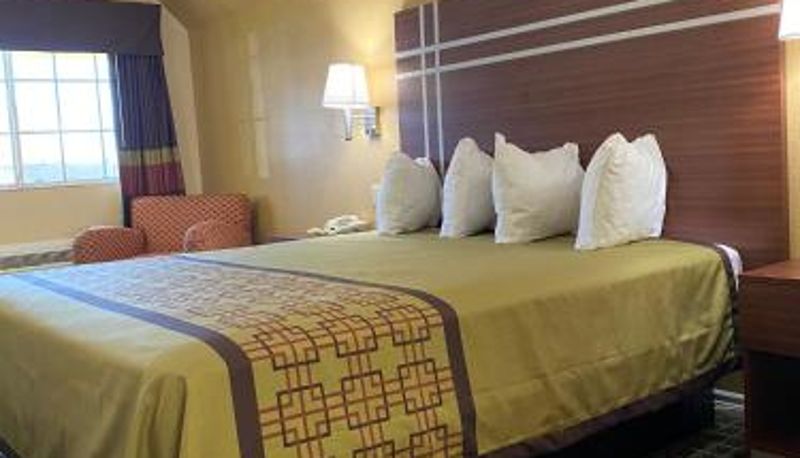 Room - Americas Best Value Inn - Azusa/Pasadena