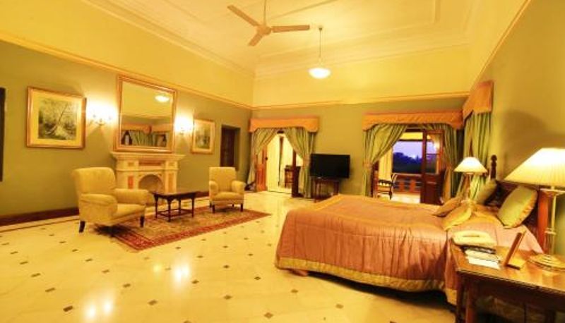 Info - Palace Hotel - Bikaner House