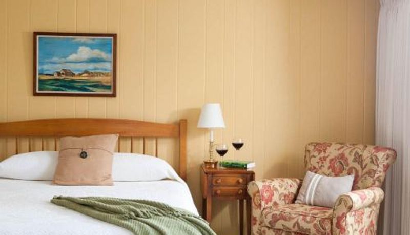 Camera - Dockside Guest Quarters