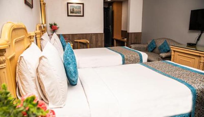 Camera - Golden Parkk Hotel