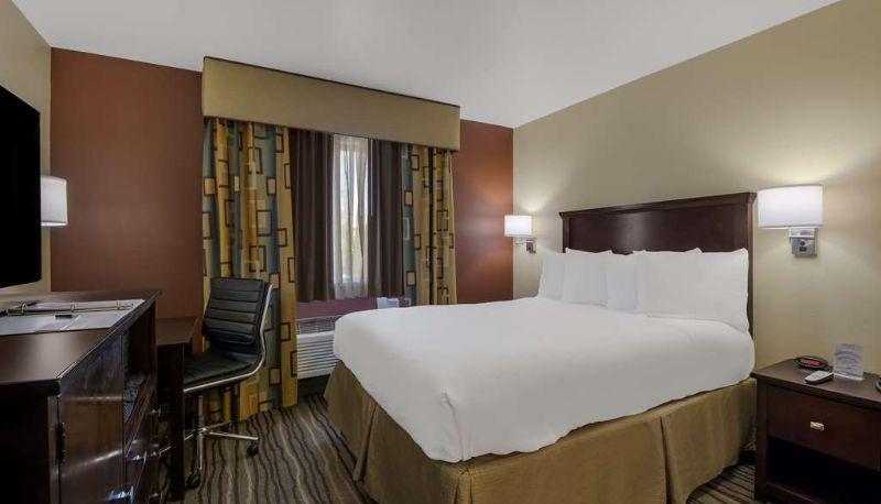 Zimmer - Best Western Cottage Grove Inn