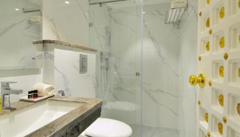 Bagno - Hotel Pinky Villa - Heritage Boutique Suites
