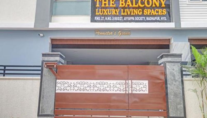Info - The Balcony Hotel