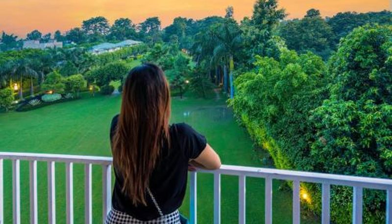 Terrasse - The Tattwaa Corbett Spa and Resort