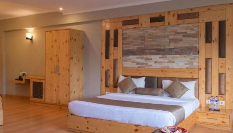 Info - The Tattwaa Corbett Spa and Resort