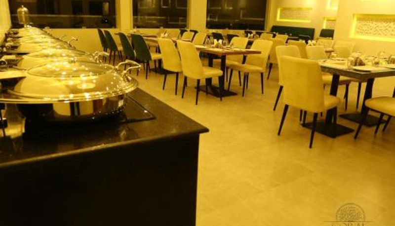 Sala prima colazione all'interno del ristorante - CORAL RESIDENCY