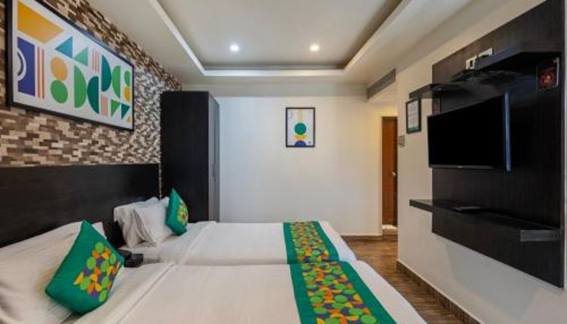 Quarto - Treebo Premium Twin Star