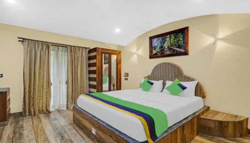 Room - 2 Km From Colva Beach Treebo Majestic Palms