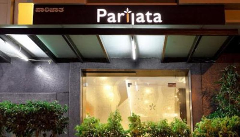 Sala prima colazione all'interno del ristorante - Mallige Residency