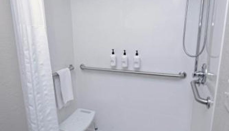 Badezimmer - Cobblestone Inn & Suites Maryville