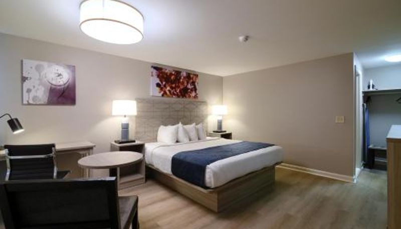Camera - The Northshore Hotel