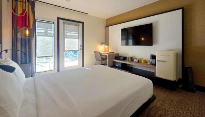 Camera standard - Mahala Hotel by AvantStay