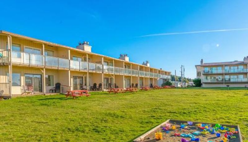 Camera standard - Hi-Tide Resort