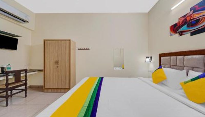 Oda - 2 Km From Rock Beach Itsy Hotels Green Villa