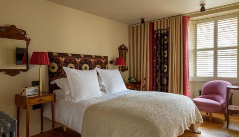 Kamer - The George In Rye