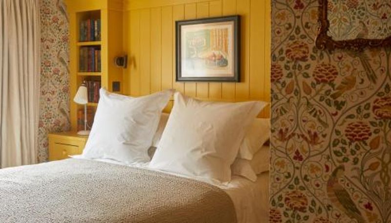 Kamer - The George In Rye