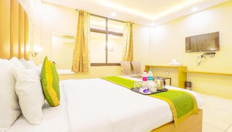 Bilgi - The Glory Hotel
