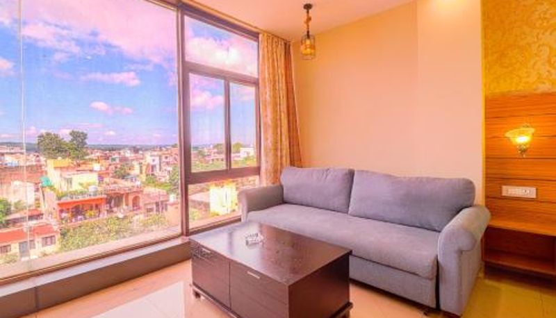 Bilgi - The Glory Hotel