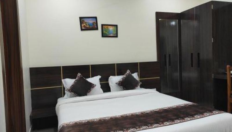 Info - Hotel Paradise - Biswanath Chariali