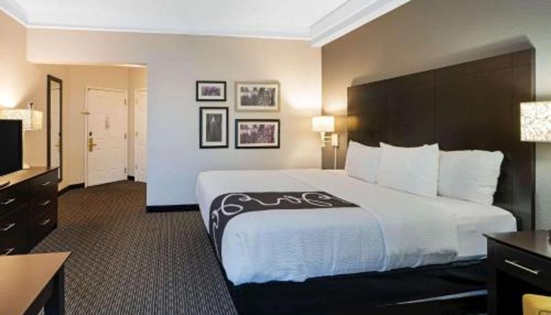 Suite - La Quinta Inn & Suites by Wyndham Mesa Superstition Springs