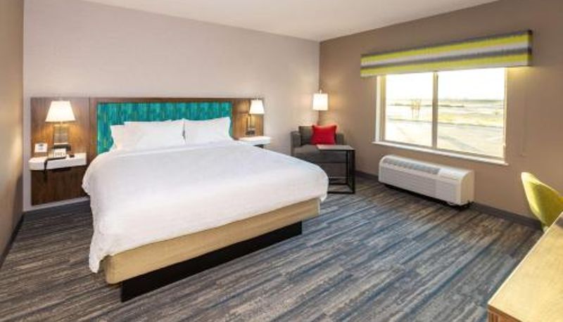 Info - Hampton Inn by Hilton Selma