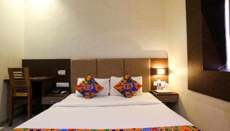 Kamer - Via West inn - Nr Mumbai International Airport