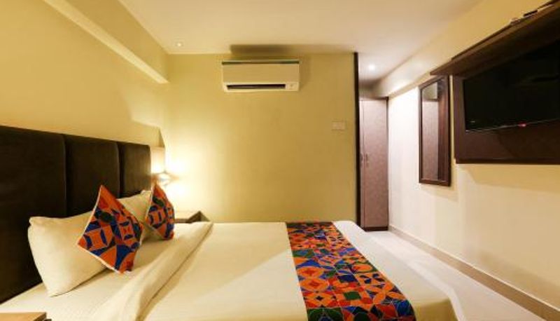 Info - Via West inn - Nr Mumbai International Airport