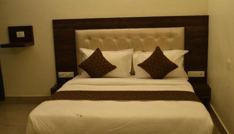 Standard room - ADVAITHA RESIDENCY
