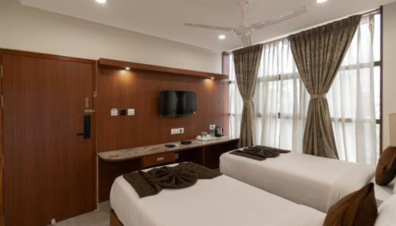 Info - Hotel Dasya - Formerly Nice Stay The Business Hotel