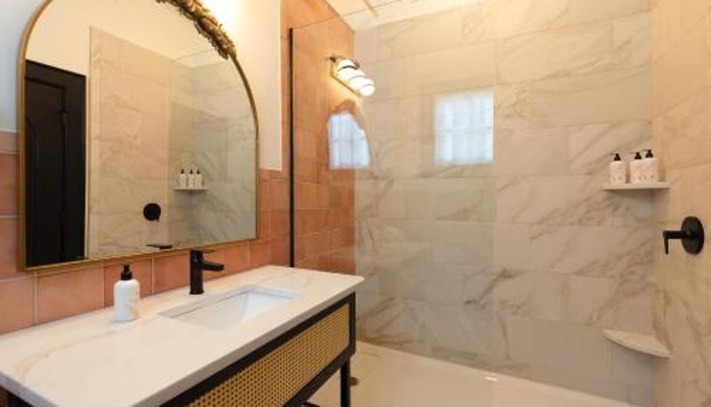 Bathroom - Hotel Thaxter