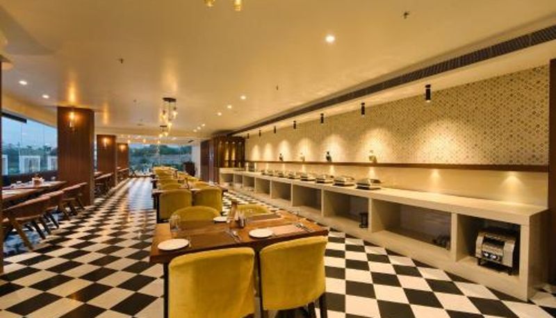 Restoran içinde kahvaltı salonu - Sterling Pushkar